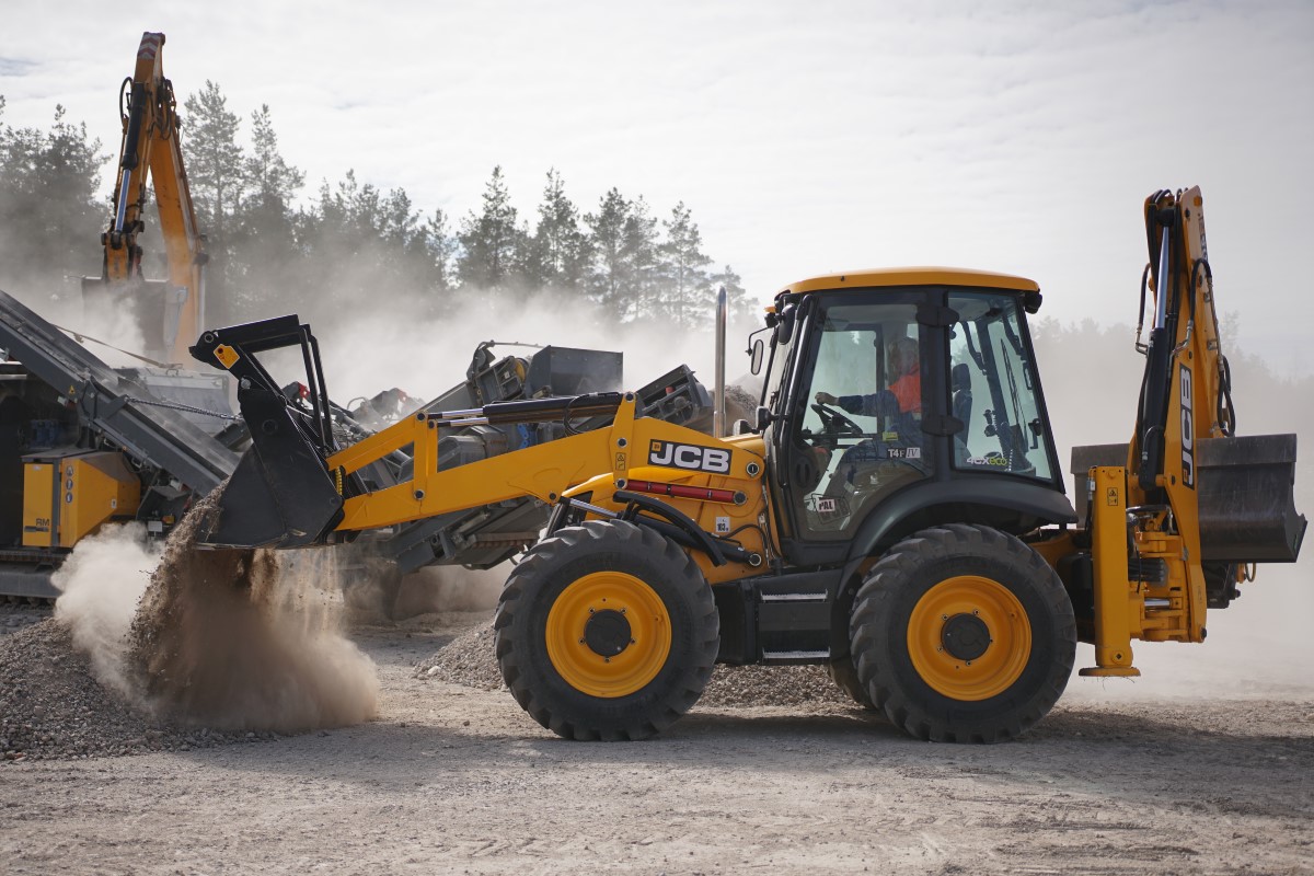 JCB 4CX