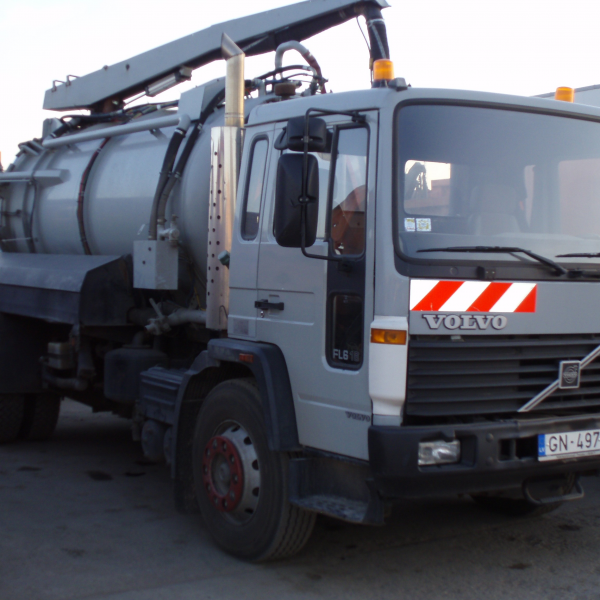 Volvo FL6
